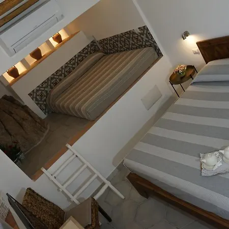 Li Petri Manni Bed & Breakfast Olbia